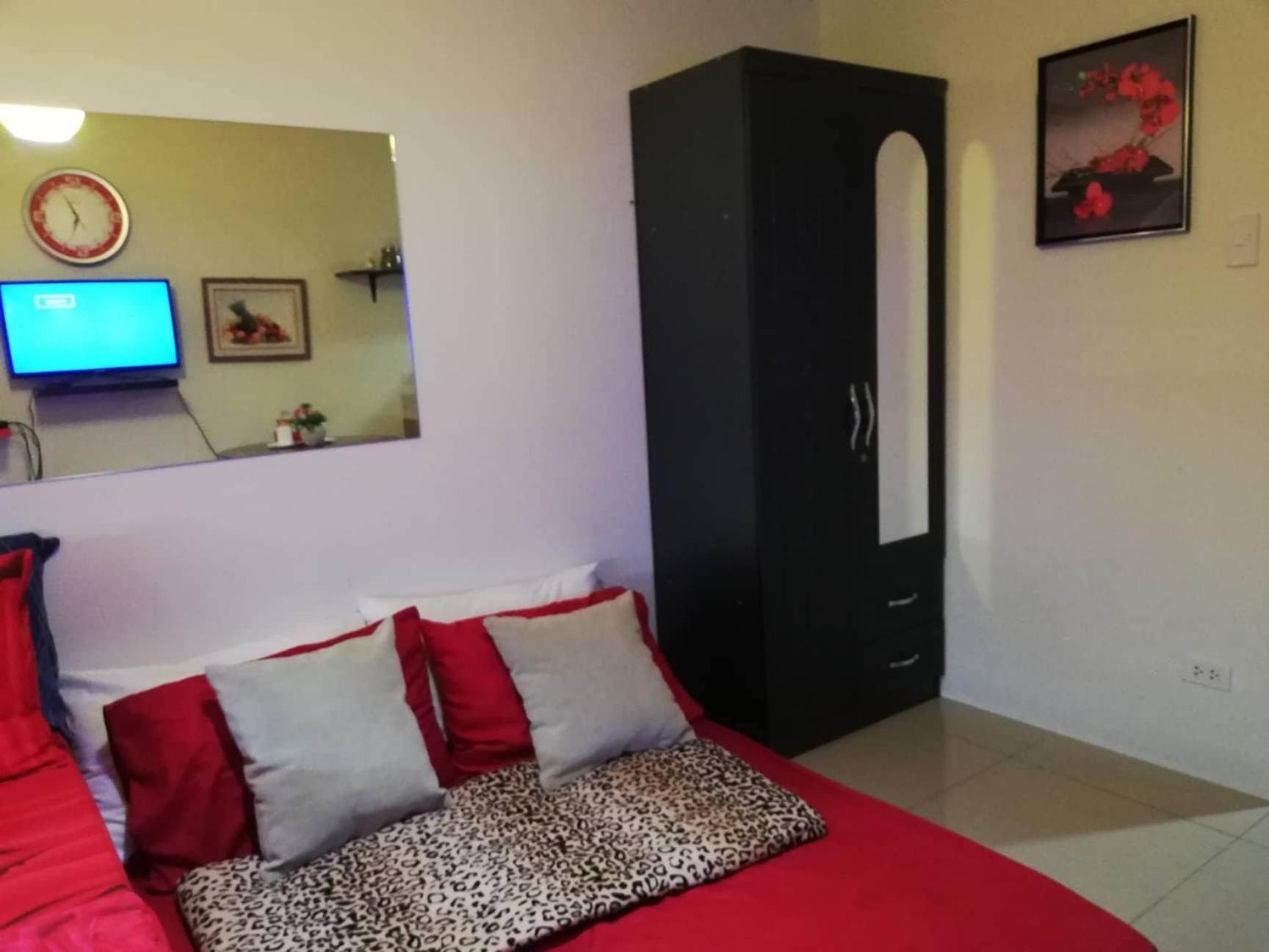 Jdt'S Condo At Horizons 101 Cebu Eksteriør billede