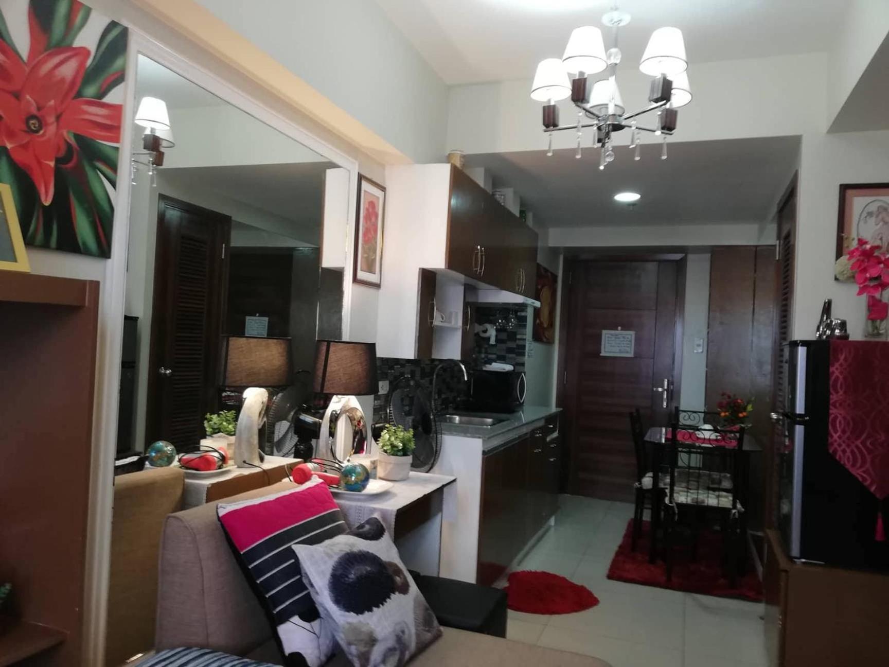 Jdt'S Condo At Horizons 101 Cebu Eksteriør billede